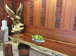 Win Star Hotel