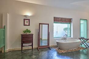 Poulo Condor Boutique Resort and Spa