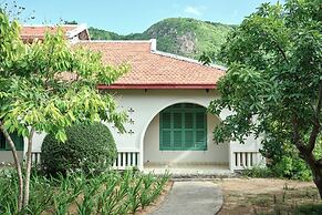 Poulo Condor Boutique Resort and Spa