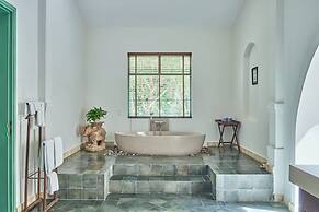 Poulo Condor Boutique Resort and Spa