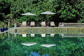 Poulo Condor Boutique Resort and Spa