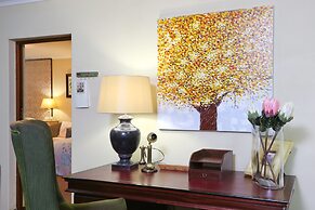 Shangri-La Manor - Adults Only