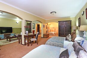 Shangri-La Manor - Adults Only