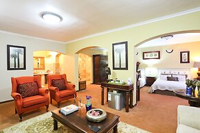 Shangri-La Manor - Adults Only