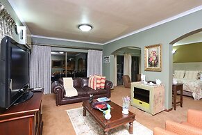 Shangri-La Manor - Adults Only