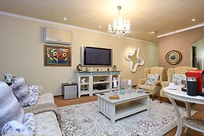 Shangri-La Manor - Adults Only