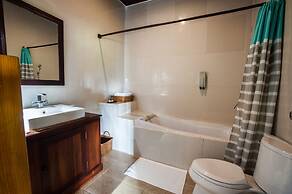 Luang Prabang Chanon Hotel