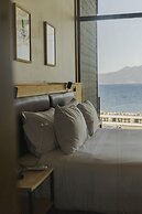 Hotel AWA Puerto Varas