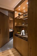 Hotel AWA Puerto Varas