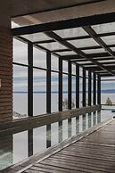 Hotel AWA Puerto Varas