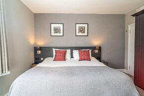 Croft Court Hotel