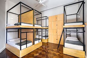 Milhouse Avenue - Hostel