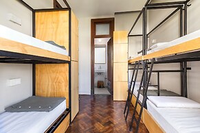 Milhouse Avenue - Hostel