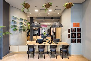 Milhouse Avenue - Hostel