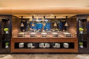 Golden Tulip Istanbul Bayrampasa