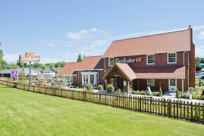 Premier Inn Farnham