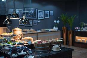 Mercure Yangon Kaba Aye