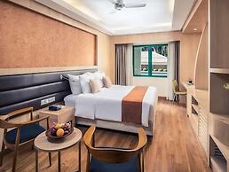 Mercure Yangon Kaba Aye