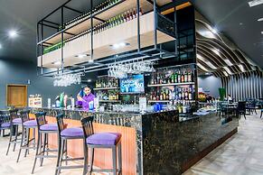 Mercure Yangon Kaba Aye