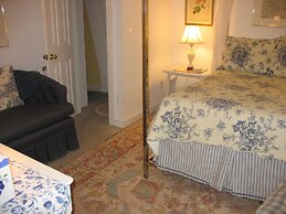 The 1720 House