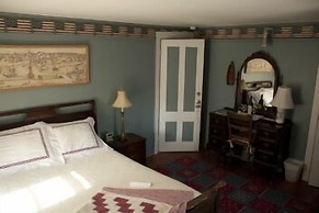 The 1720 House