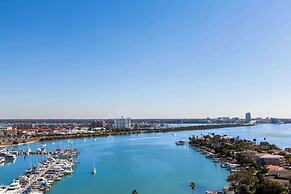 Wyndham Grand Clearwater Beach