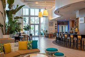 Wyndham Grand Clearwater Beach