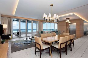 Wyndham Grand Clearwater Beach