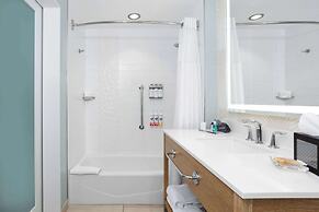 Wyndham Grand Clearwater Beach