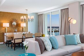 Wyndham Grand Clearwater Beach