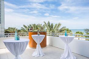 Wyndham Grand Clearwater Beach