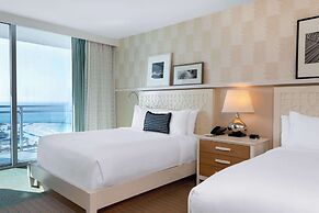 Wyndham Grand Clearwater Beach