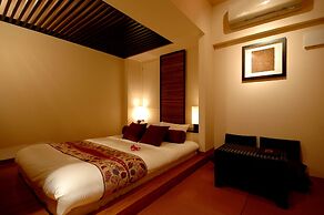 AROMA BARU - Adults only