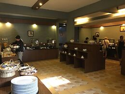 The Mountain Courtyard Thekady