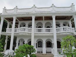 Blue Crystal Beach Resort