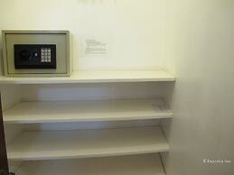 Blue Crystal Beach Resort