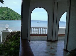 Blue Crystal Beach Resort