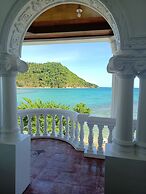 Blue Crystal Beach Resort