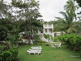 Blue Crystal Beach Resort