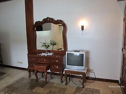 Blue Crystal Beach Resort