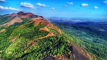 Trivik Hotels & Resorts, Chikmagalur