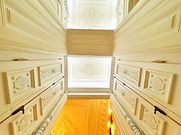 7th Heaven Vienna Center Apartments