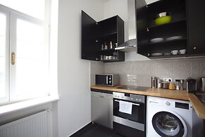 7th Heaven Vienna Center Apartments