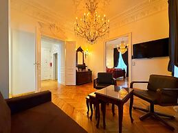 7th Heaven Vienna Center Apartments