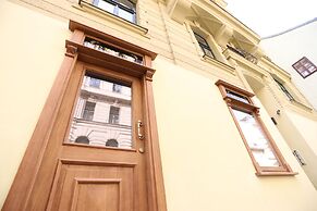 7th Heaven Vienna Center Apartments