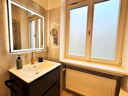 7th Heaven Vienna Center Apartments