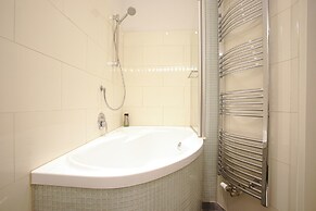 7th Heaven Vienna Center Apartments