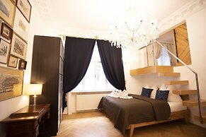 7th Heaven Vienna Center Apartments