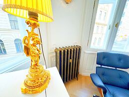 7th Heaven Vienna Center Apartments