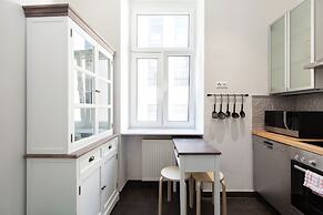 7th Heaven Vienna Center Apartments